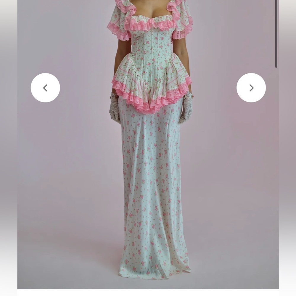 SOLD Selkie Pillow Fight Flutter Slip Skirt size Small NWT